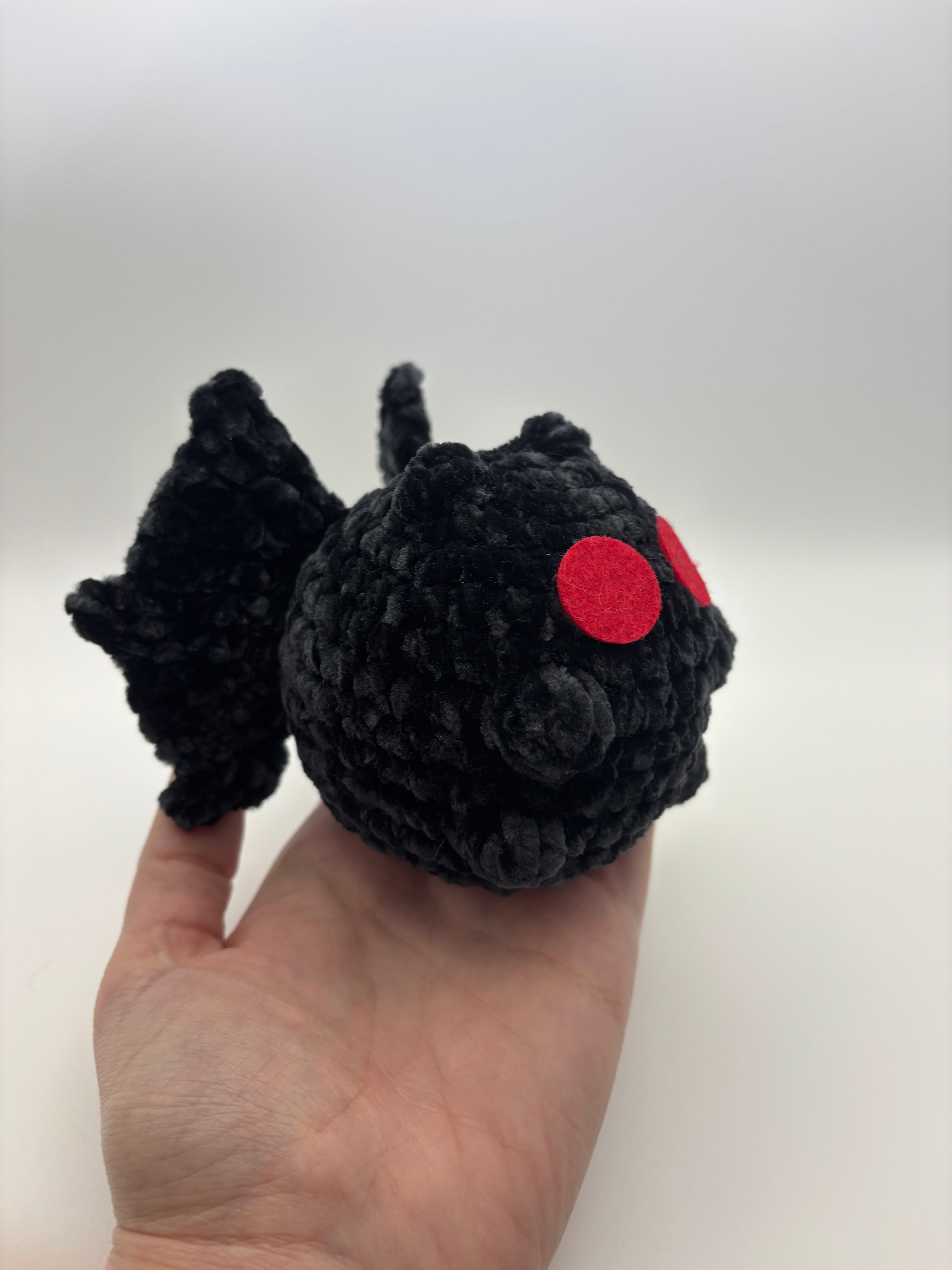 Mini mothman – Little Crochet Attic