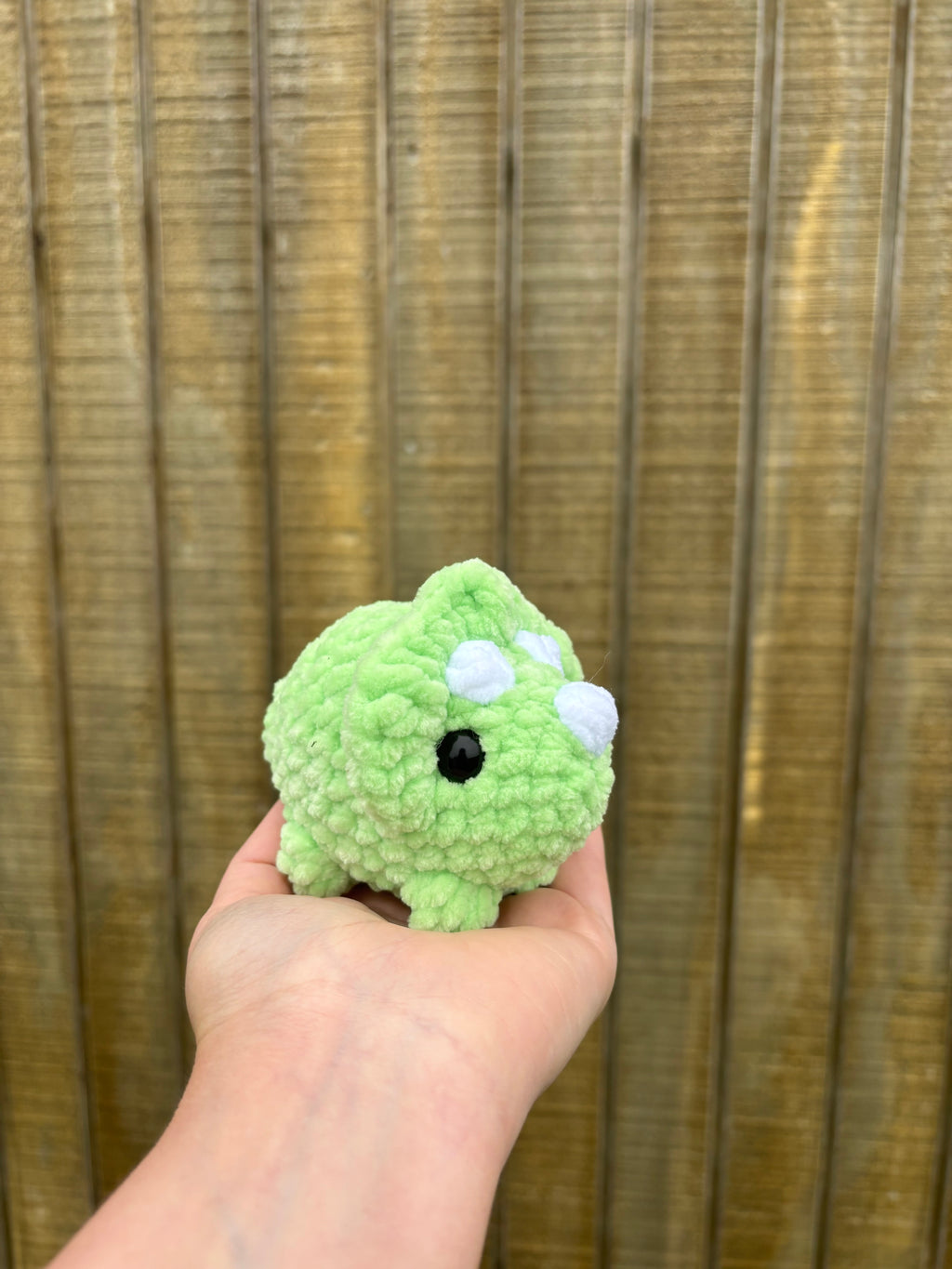 Small crochet triceratops